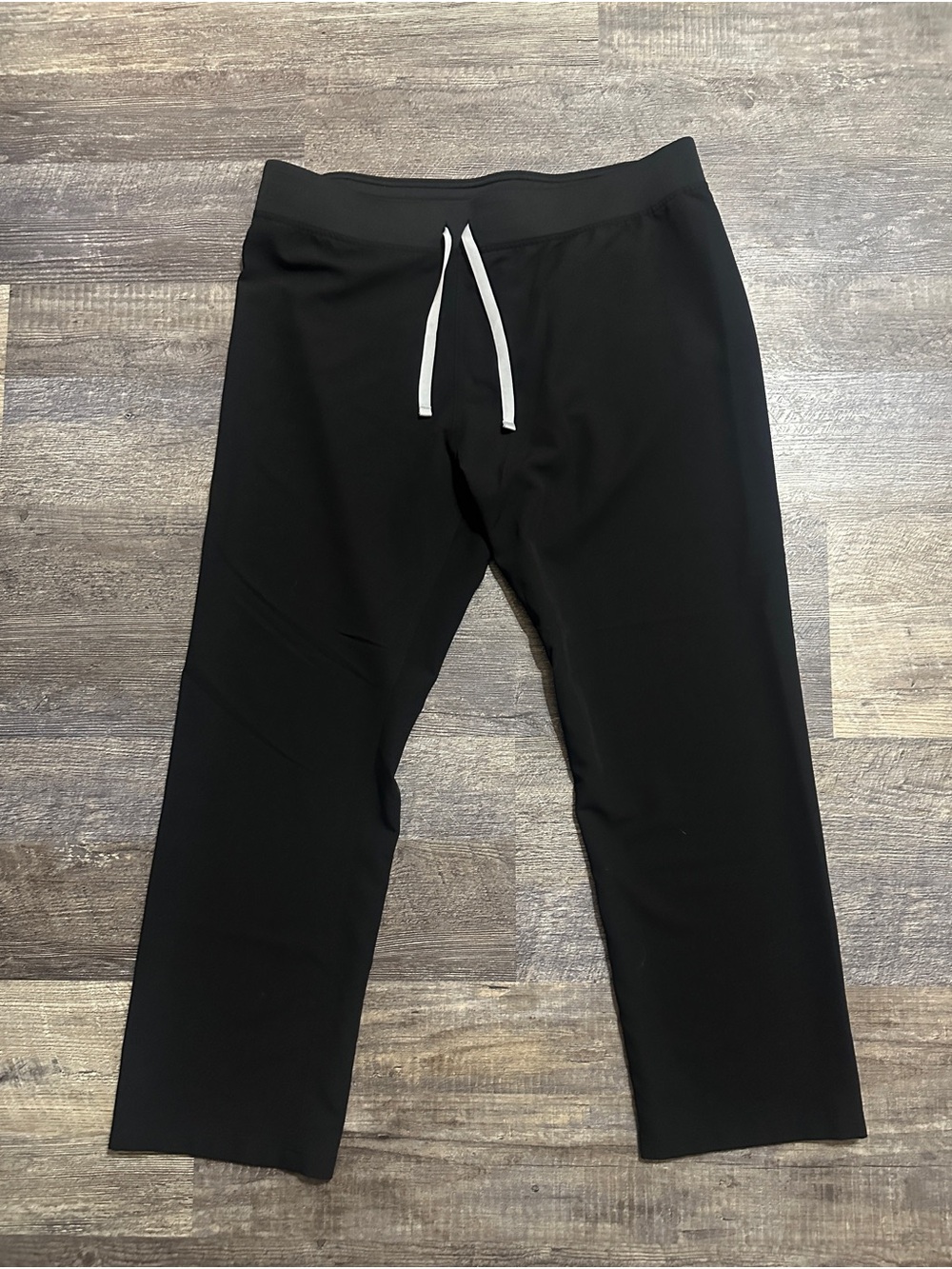 FIGS Women’s Black Livingston Straight-Leg Scrub Pants XL Tech Collection T21003